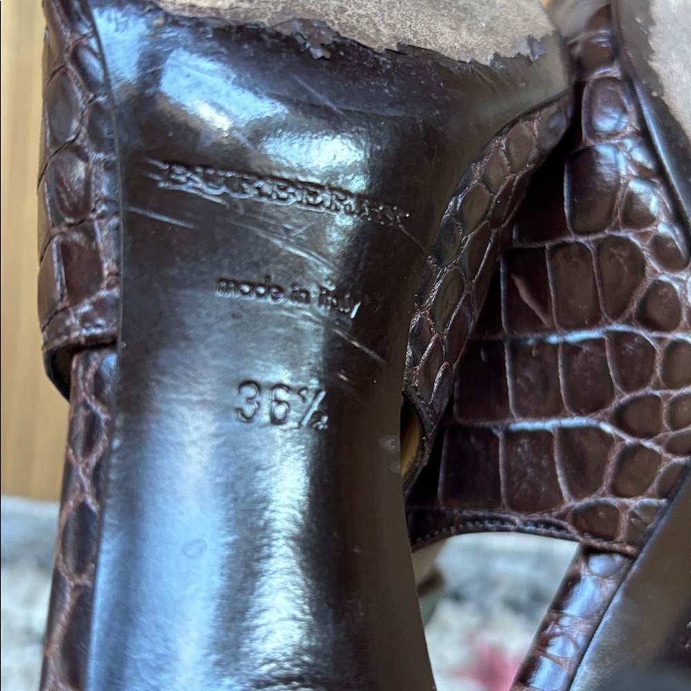 Vintage Burberry slingback croc leather kitten heels 36.5/ 6-6.5 - Picture 5 of 8